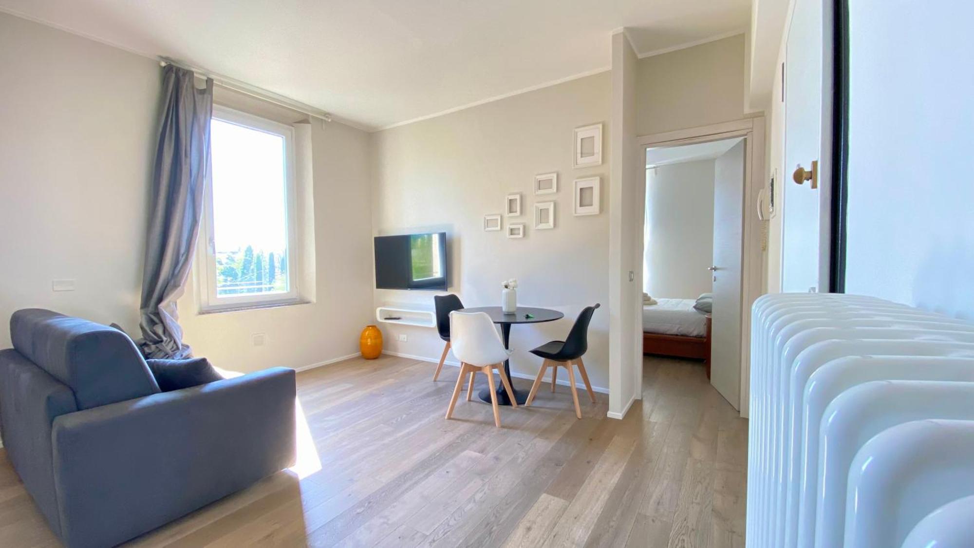 Suite649 Nuova 5 Modena Kültér fotó
